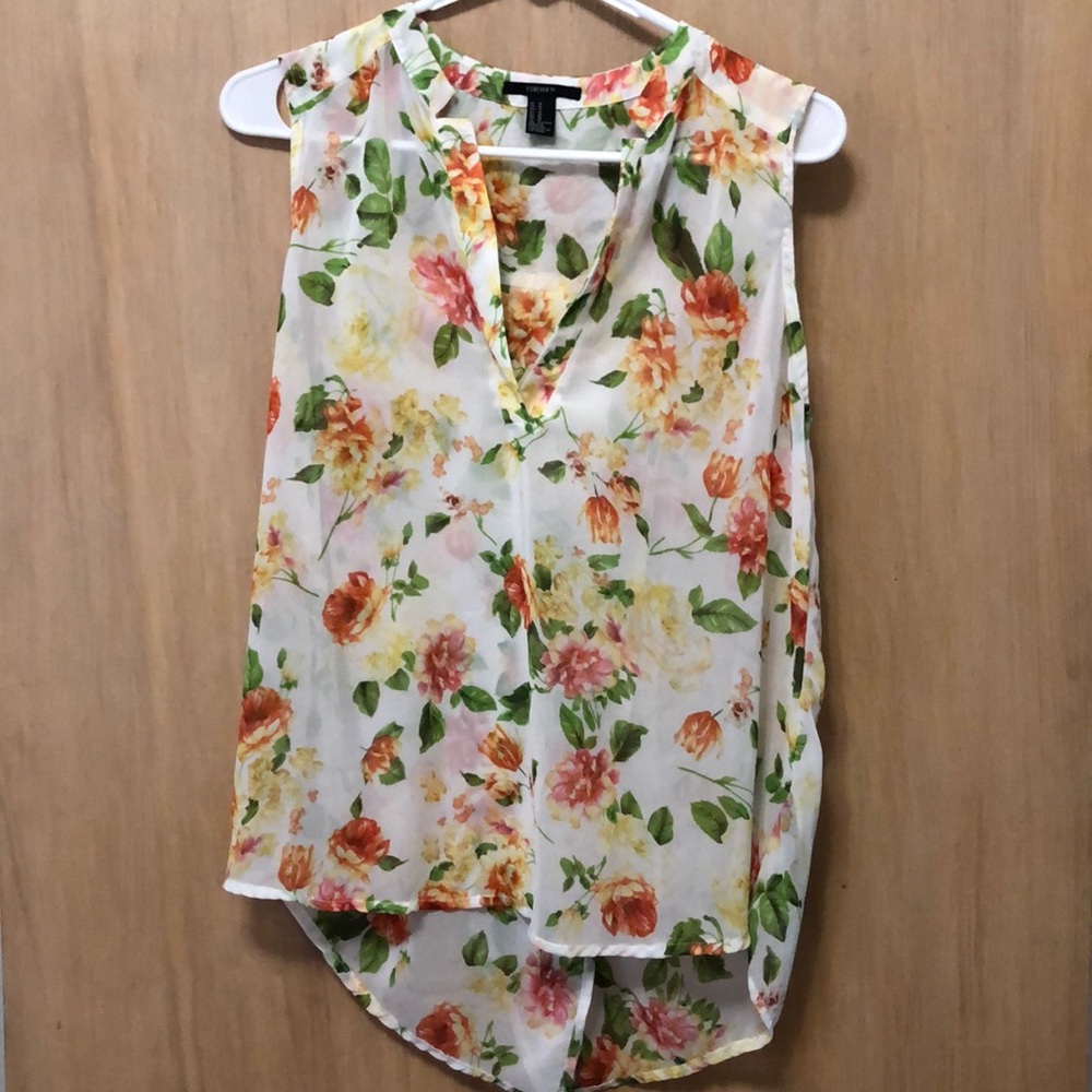 Forever 21 floral tank top | size M